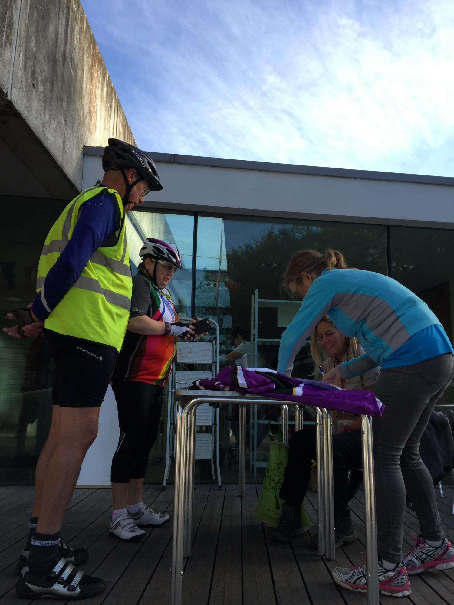 Signing up at Great Pedal Away